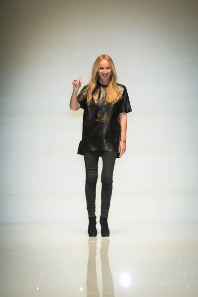 Look 35